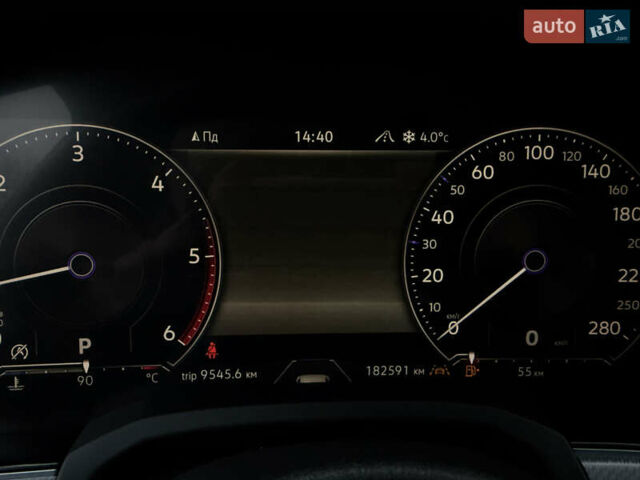 Сірий Фольксваген Туарег, об'ємом двигуна 3 л та пробігом 182 тис. км за 46000 $, фото 81 на Automoto.ua