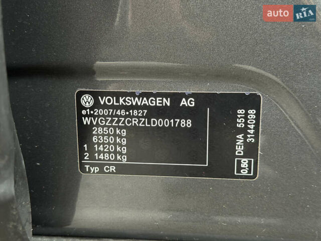 Сірий Фольксваген Туарег, об'ємом двигуна 3 л та пробігом 45 тис. км за 59999 $, фото 173 на Automoto.ua