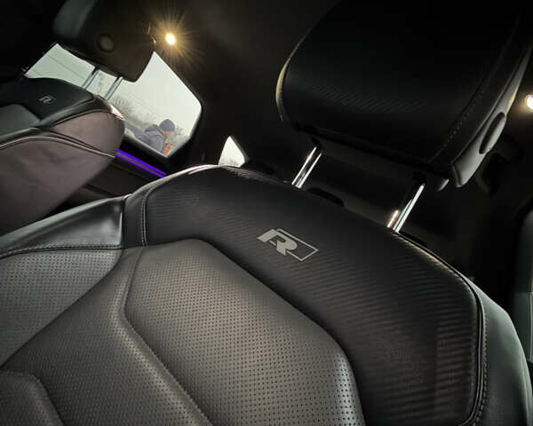 Сірий Фольксваген Туарег, об'ємом двигуна 3 л та пробігом 182 тис. км за 46000 $, фото 53 на Automoto.ua