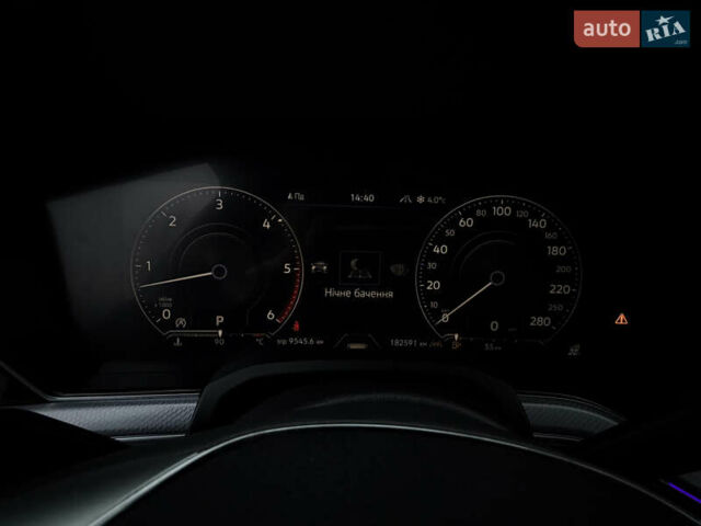 Сірий Фольксваген Туарег, об'ємом двигуна 3 л та пробігом 182 тис. км за 46000 $, фото 80 на Automoto.ua