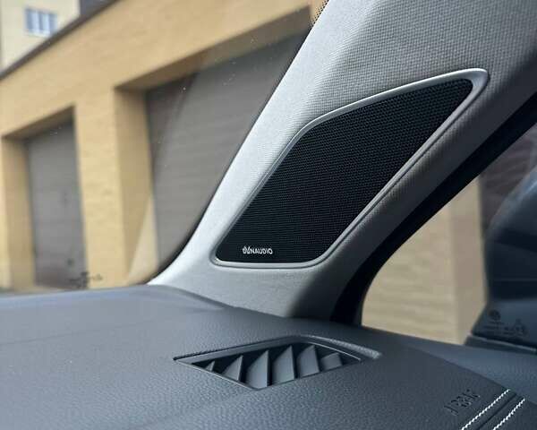 Серый Фольксваген Туарег, объемом двигателя 2.97 л и пробегом 246 тыс. км за 42000 $, фото 14 на Automoto.ua