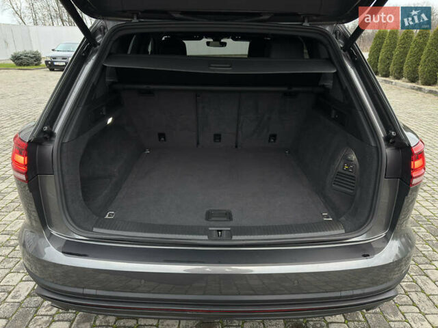 Сірий Фольксваген Туарег, об'ємом двигуна 3 л та пробігом 278 тис. км за 33700 $, фото 49 на Automoto.ua