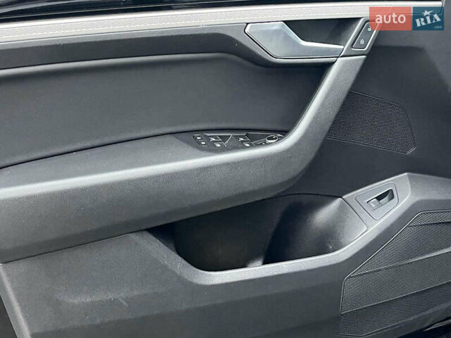 Серый Фольксваген Туарег, объемом двигателя 3.6 л и пробегом 117 тыс. км за 39990 $, фото 23 на Automoto.ua