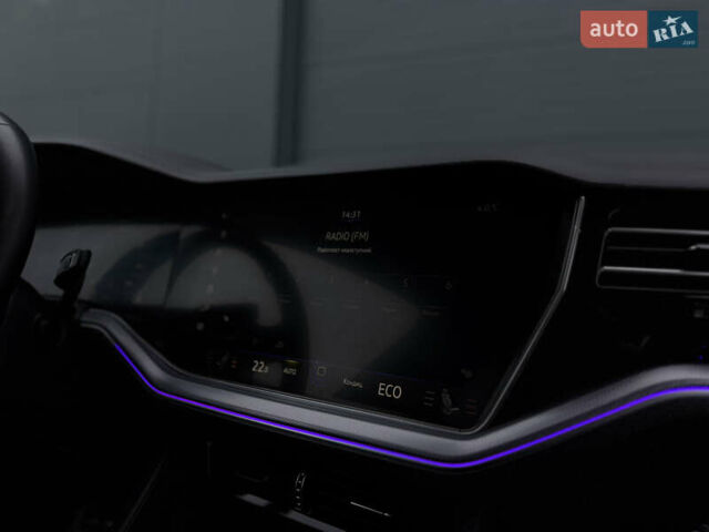 Сірий Фольксваген Туарег, об'ємом двигуна 3 л та пробігом 182 тис. км за 46000 $, фото 62 на Automoto.ua