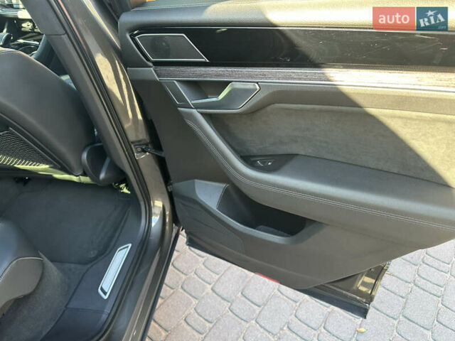 Сірий Фольксваген Туарег, об'ємом двигуна 2.99 л та пробігом 138 тис. км за 47500 $, фото 20 на Automoto.ua