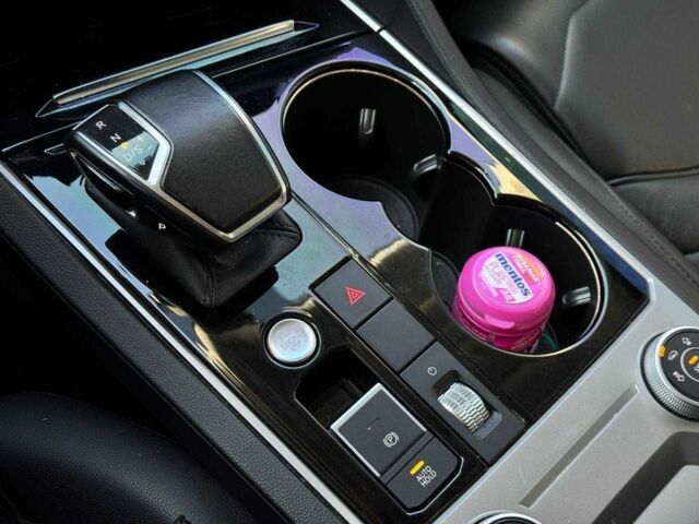 Сірий Фольксваген Туарег, об'ємом двигуна 3 л та пробігом 80 тис. км за 42000 $, фото 13 на Automoto.ua