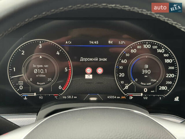 Сірий Фольксваген Туарег, об'ємом двигуна 3 л та пробігом 45 тис. км за 59999 $, фото 103 на Automoto.ua