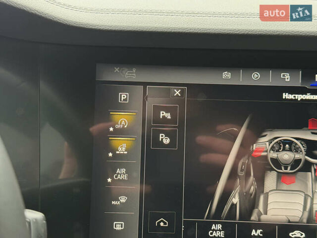 Сірий Фольксваген Туарег, об'ємом двигуна 3 л та пробігом 45 тис. км за 59999 $, фото 138 на Automoto.ua