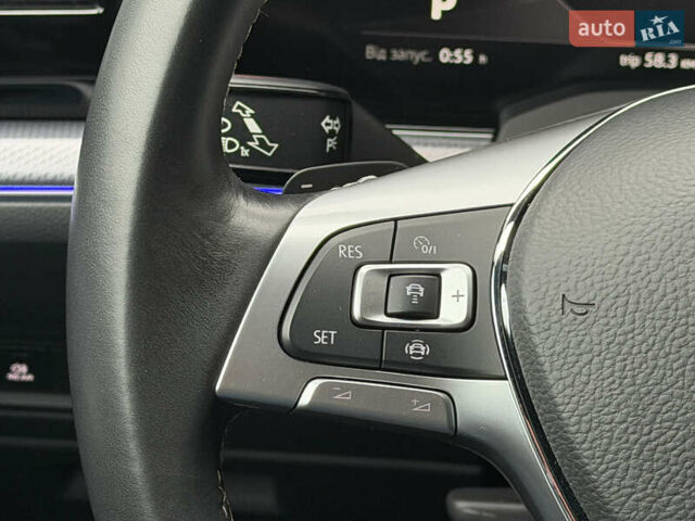 Сірий Фольксваген Туарег, об'ємом двигуна 3 л та пробігом 45 тис. км за 59999 $, фото 111 на Automoto.ua