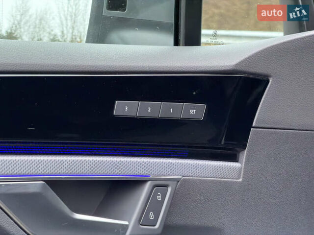 Сірий Фольксваген Туарег, об'ємом двигуна 3 л та пробігом 45 тис. км за 59999 $, фото 52 на Automoto.ua