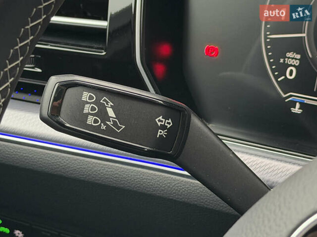 Сірий Фольксваген Туарег, об'ємом двигуна 3 л та пробігом 45 тис. км за 59999 $, фото 113 на Automoto.ua