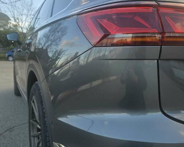 Сірий Фольксваген Туарег, об'ємом двигуна 2.97 л та пробігом 71 тис. км за 57900 $, фото 9 на Automoto.ua