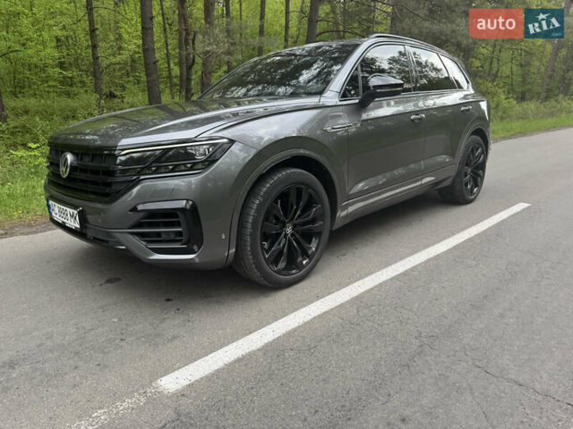 Серый Фольксваген Туарег, объемом двигателя 2.97 л и пробегом 128 тыс. км за 57500 $, фото 15 на Automoto.ua