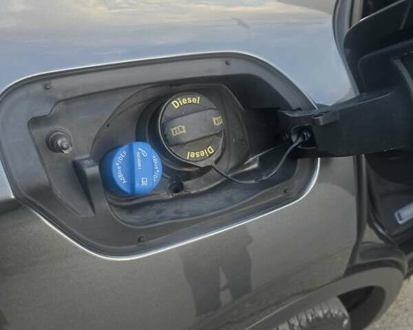 Сірий Фольксваген Туарег, об'ємом двигуна 2.97 л та пробігом 71 тис. км за 57900 $, фото 23 на Automoto.ua