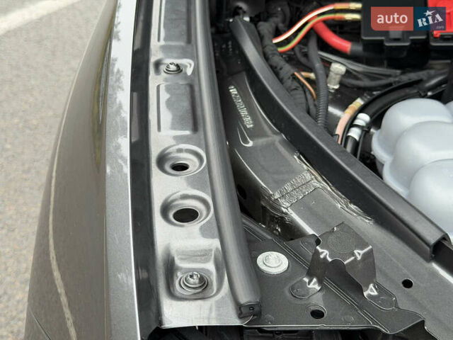 Сірий Фольксваген Туарег, об'ємом двигуна 3 л та пробігом 45 тис. км за 59999 $, фото 168 на Automoto.ua