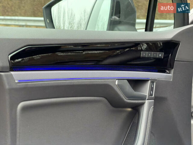 Сірий Фольксваген Туарег, об'ємом двигуна 3 л та пробігом 45 тис. км за 59999 $, фото 57 на Automoto.ua