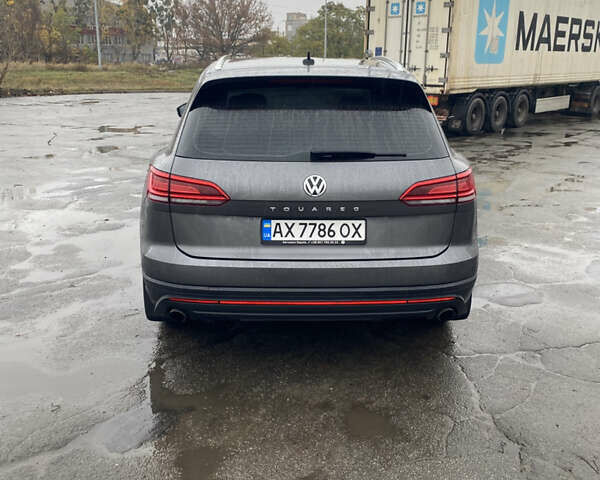 Серый Фольксваген Туарег, объемом двигателя 2.99 л и пробегом 117 тыс. км за 39900 $, фото 10 на Automoto.ua