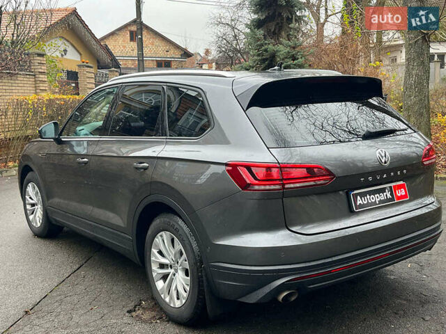 Серый Фольксваген Туарег, объемом двигателя 3.6 л и пробегом 117 тыс. км за 39990 $, фото 7 на Automoto.ua
