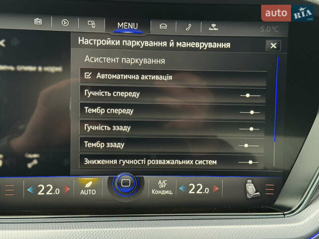 Сірий Фольксваген Туарег, об'ємом двигуна 3 л та пробігом 45 тис. км за 59999 $, фото 152 на Automoto.ua