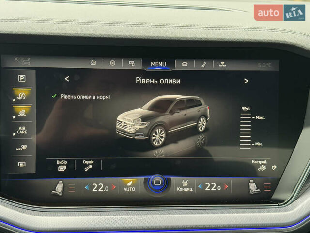 Сірий Фольксваген Туарег, об'ємом двигуна 3 л та пробігом 45 тис. км за 59999 $, фото 142 на Automoto.ua