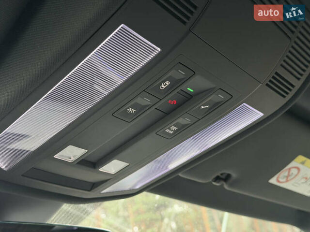 Сірий Фольксваген Туарег, об'ємом двигуна 3 л та пробігом 45 тис. км за 59999 $, фото 164 на Automoto.ua