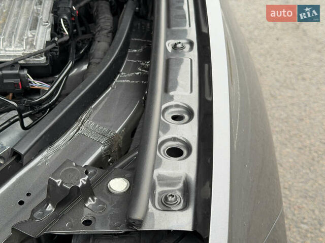 Сірий Фольксваген Туарег, об'ємом двигуна 3 л та пробігом 45 тис. км за 59999 $, фото 171 на Automoto.ua