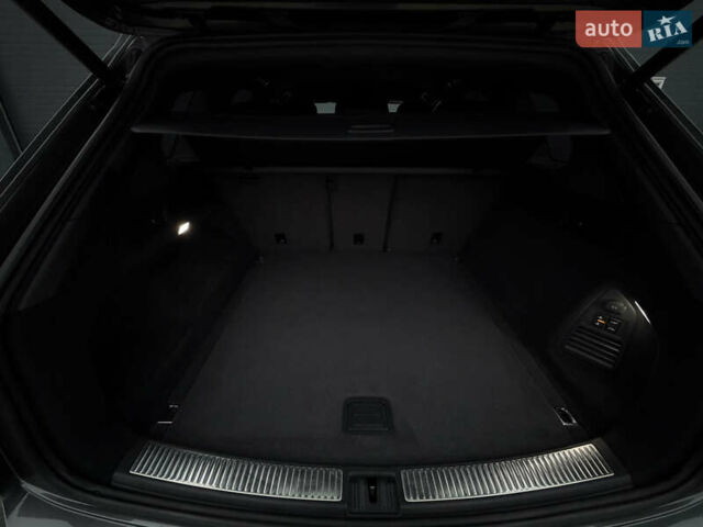 Сірий Фольксваген Туарег, об'ємом двигуна 3 л та пробігом 182 тис. км за 46000 $, фото 38 на Automoto.ua