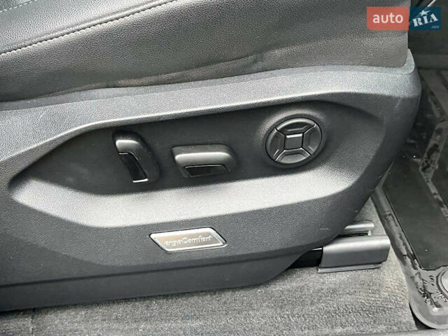 Серый Фольксваген Туарег, объемом двигателя 3.6 л и пробегом 117 тыс. км за 39990 $, фото 17 на Automoto.ua