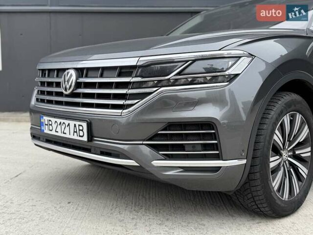 Серый Фольксваген Туарег, объемом двигателя 3 л и пробегом 246 тыс. км за 41750 $, фото 40 на Automoto.ua