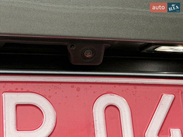 Сірий Фольксваген Туарег, об'ємом двигуна 3 л та пробігом 45 тис. км за 59999 $, фото 45 на Automoto.ua