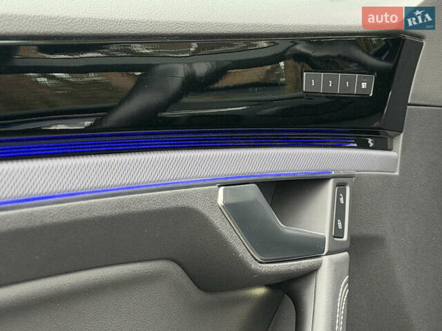 Сірий Фольксваген Туарег, об'ємом двигуна 3 л та пробігом 45 тис. км за 59999 $, фото 53 на Automoto.ua