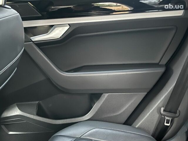 Серый Фольксваген Туарег, объемом двигателя 3.6 л и пробегом 117 тыс. км за 39990 $, фото 33 на Automoto.ua