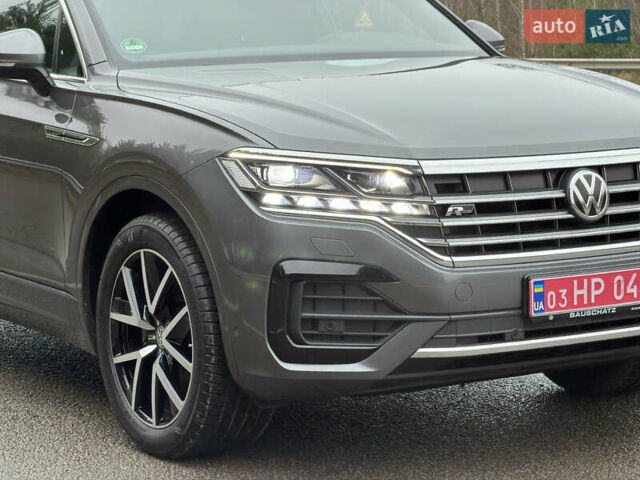 Сірий Фольксваген Туарег, об'ємом двигуна 3 л та пробігом 45 тис. км за 59999 $, фото 14 на Automoto.ua