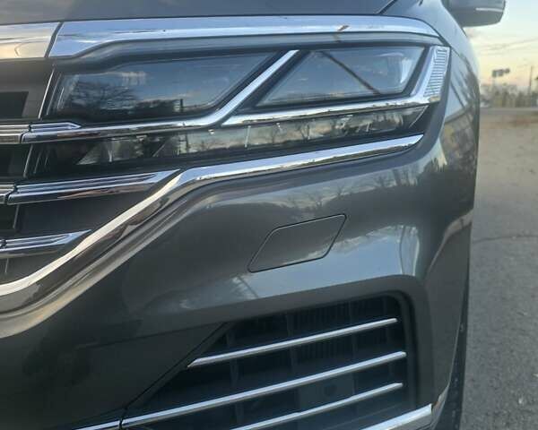 Сірий Фольксваген Туарег, об'ємом двигуна 2.97 л та пробігом 71 тис. км за 57900 $, фото 17 на Automoto.ua