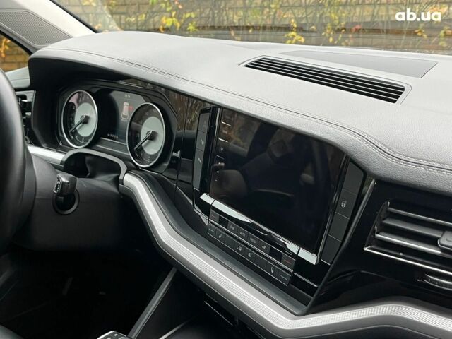 Серый Фольксваген Туарег, объемом двигателя 3.6 л и пробегом 117 тыс. км за 39990 $, фото 19 на Automoto.ua