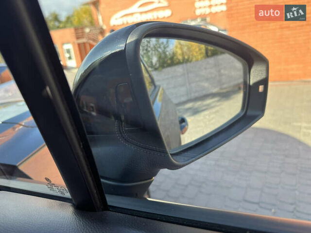 Сірий Фольксваген Туарег, об'ємом двигуна 2.99 л та пробігом 138 тис. км за 47500 $, фото 25 на Automoto.ua