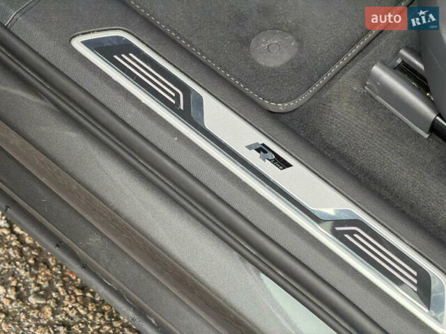 Сірий Фольксваген Туарег, об'ємом двигуна 3 л та пробігом 45 тис. км за 59999 $, фото 58 на Automoto.ua