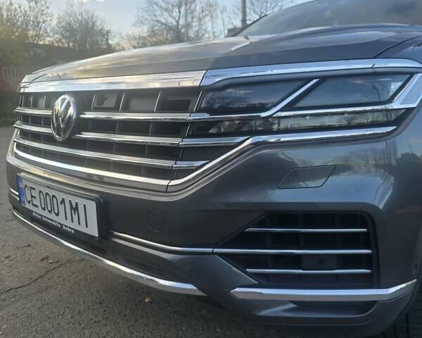 Сірий Фольксваген Туарег, об'ємом двигуна 2.97 л та пробігом 71 тис. км за 57900 $, фото 16 на Automoto.ua