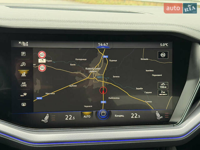 Сірий Фольксваген Туарег, об'ємом двигуна 3 л та пробігом 45 тис. км за 59999 $, фото 116 на Automoto.ua