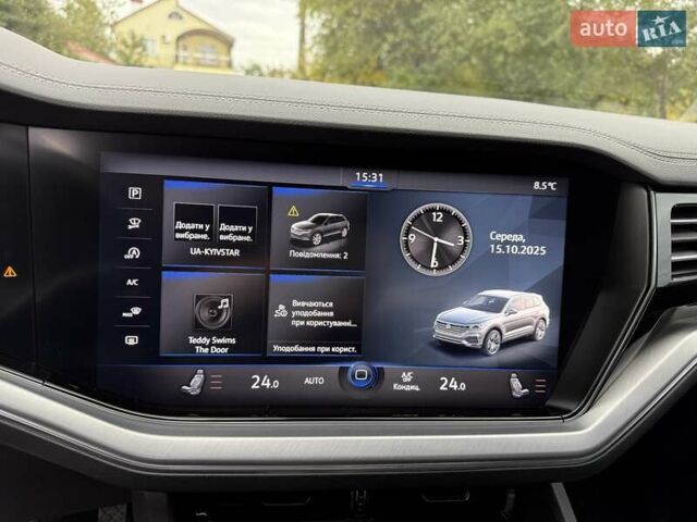 Сірий Фольксваген Туарег, об'ємом двигуна 2.97 л та пробігом 62 тис. км за 59000 $, фото 23 на Automoto.ua