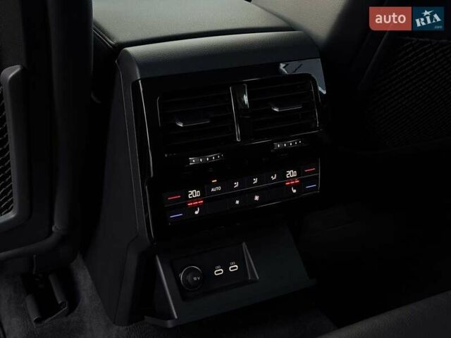 Серый Фольксваген Туарег, объемом двигателя 3 л и пробегом 135 тыс. км за 52999 $, фото 59 на Automoto.ua