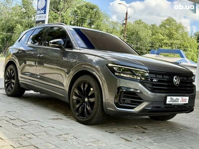 Сірий Фольксваген Туарег, об'ємом двигуна 3 л та пробігом 100 тис. км за 49500 $, фото 8 на Automoto.ua