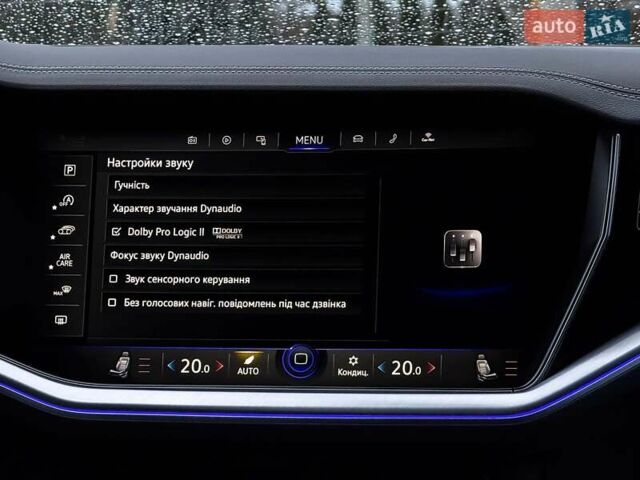 Серый Фольксваген Туарег, объемом двигателя 3 л и пробегом 135 тыс. км за 52999 $, фото 87 на Automoto.ua