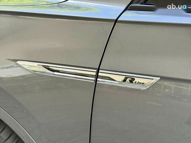 Сірий Фольксваген Туарег, об'ємом двигуна 3 л та пробігом 100 тис. км за 49500 $, фото 21 на Automoto.ua