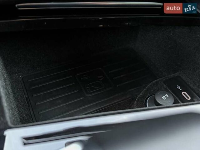 Серый Фольксваген Туарег, объемом двигателя 3 л и пробегом 135 тыс. км за 52999 $, фото 48 на Automoto.ua