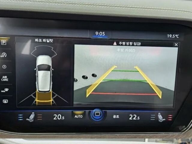 Серый Фольксваген Туарег, объемом двигателя 3 л и пробегом 88 тыс. км за 51200 $, фото 13 на Automoto.ua