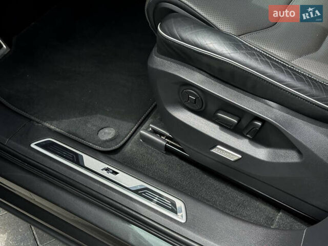 Серый Фольксваген Туарег, объемом двигателя 3 л и пробегом 160 тыс. км за 51500 $, фото 34 на Automoto.ua