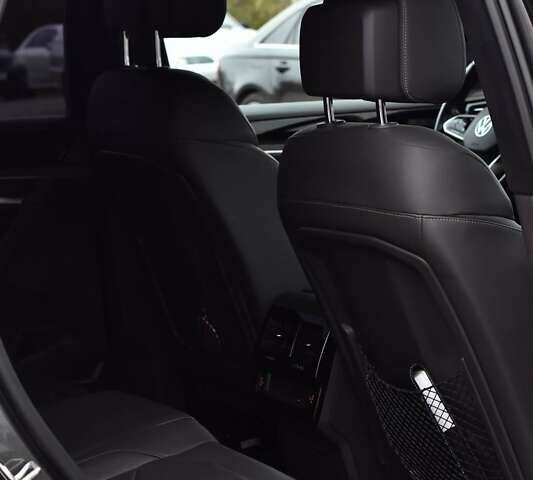 Сірий Фольксваген Туарег, об'ємом двигуна 2.99 л та пробігом 204 тис. км за 41999 $, фото 19 на Automoto.ua