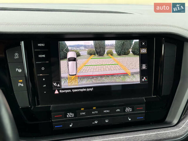 Сірий Фольксваген Туарег, об'ємом двигуна 2.97 л та пробігом 180 тис. км за 39500 $, фото 17 на Automoto.ua