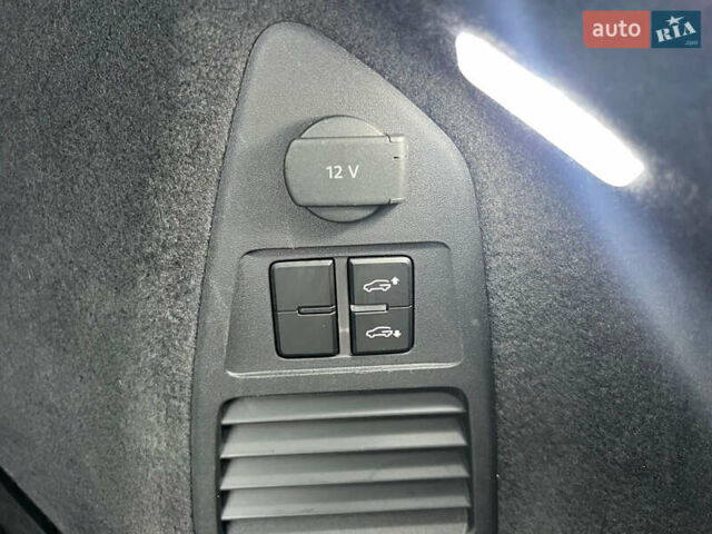 Серый Фольксваген Туарег, объемом двигателя 2.97 л и пробегом 120 тыс. км за 52500 $, фото 14 на Automoto.ua